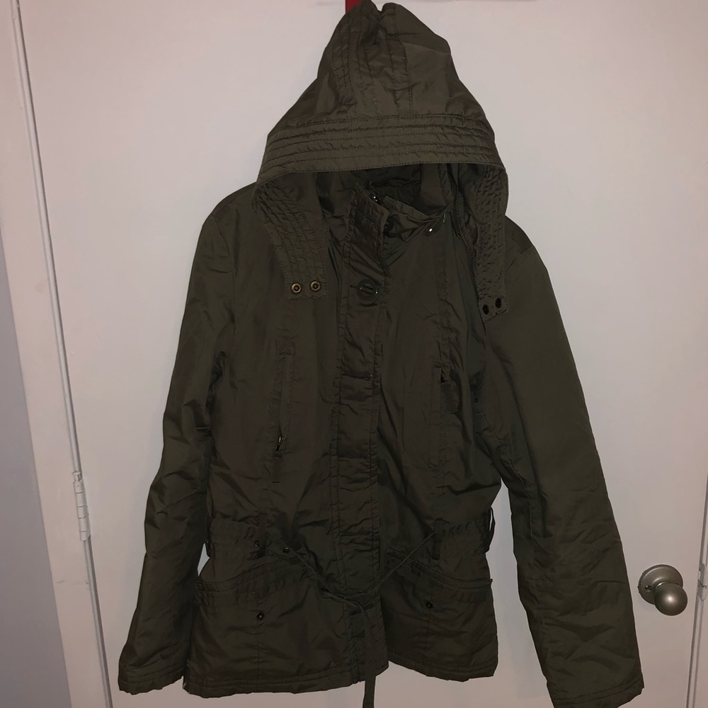 Pre Owned Wmns H&M Trench Coat